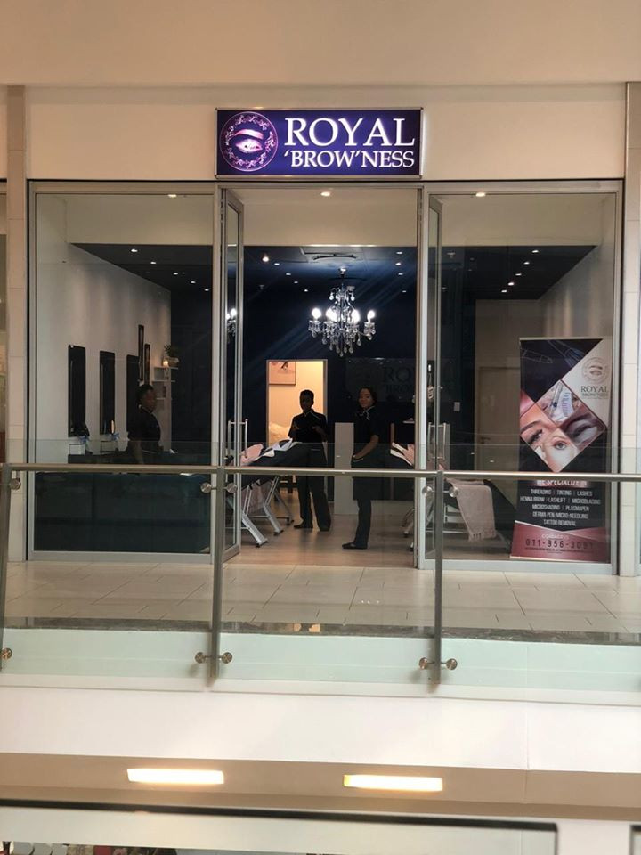 Royal Browness 1 Royal Brow'ness - Cradlestone Mall